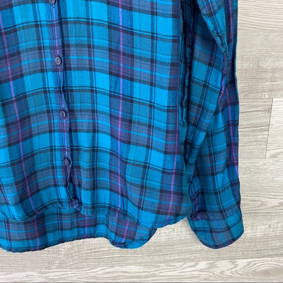 American Eagle Blue Plaid Button Down Blouse - Picture 4 of 6